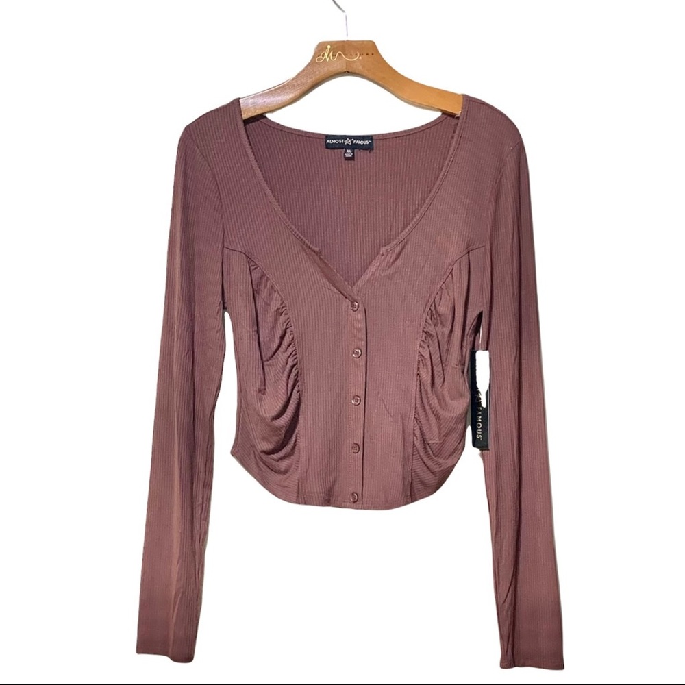 Almost Famous Brown Long Sleeves Top Size XL